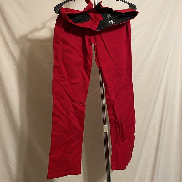 Volcom (Boy) - Picture 2 of 5